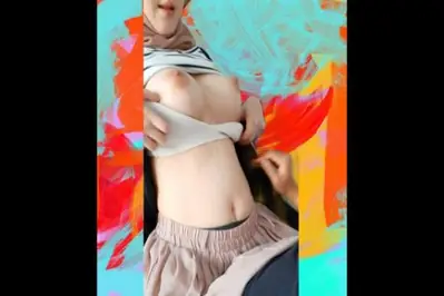 Hijab Nipple Pink Terbuka Menggoda Saat Sange